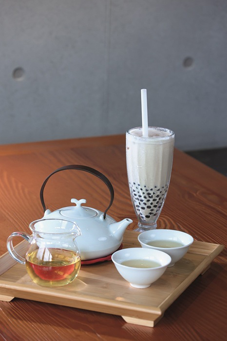 Taiwan has centuries of tea
growing expertise, now refined
further by technology that
results in high quality products
for export and domestic
consumption.