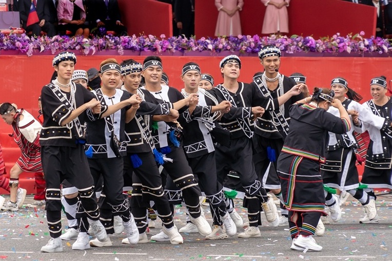 Hualien County-based Indigenous troupe Alefis performs a traditional dance at the 2024 National Day Celebration.