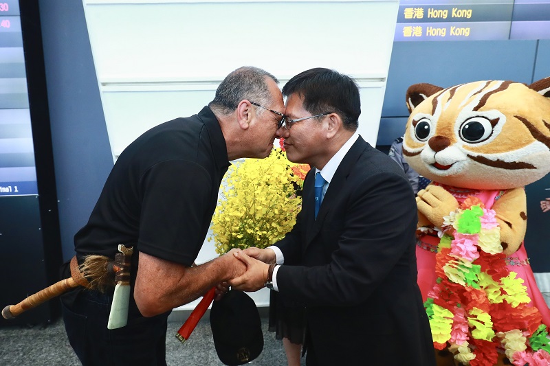 花博開幕晚會紐西蘭毛利舞團抵台 林市長接機迎嘉賓 花博開幕晚會紐西蘭毛利舞團抵台 林市長接機迎嘉賓圖片 - 新南向政策