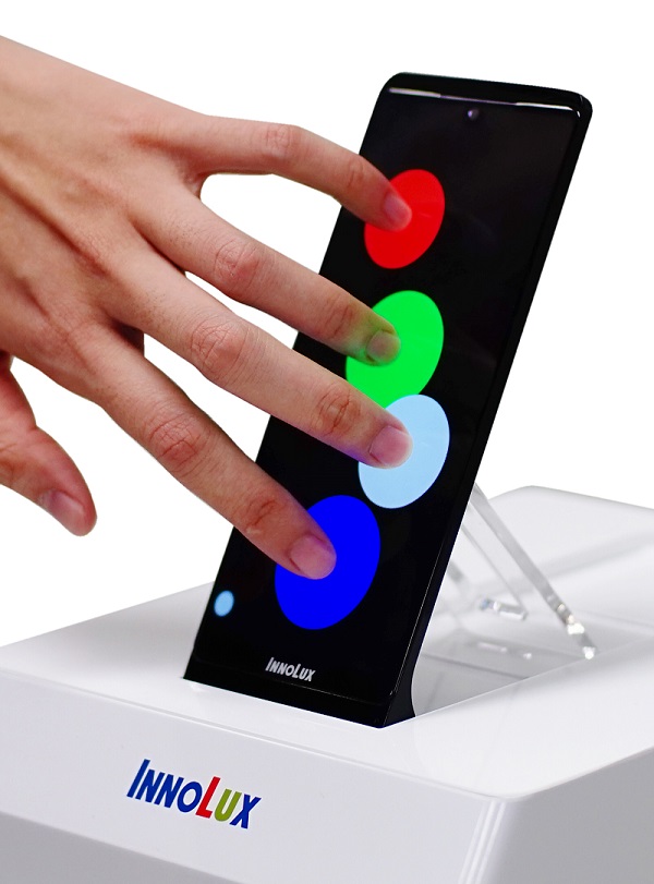 絶縁手袋や水中での操作も可能なタッチパネル、イノラックスが台湾