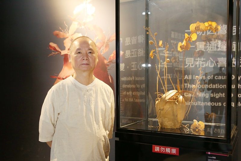 花博豐原園區國寶級木雕「破甕」巧奪天工 蘭花瓣透薄如紙 花博豐原園區國寶級木雕「破甕」巧奪天工 蘭花瓣透薄如紙圖片 - 新南向政策