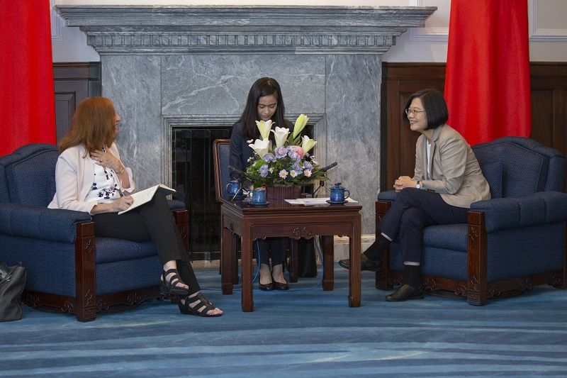 President Tsai meets Taiwan-US Policy Program delegation from Center for Strategic and International Studies President Tsai meets Taiwan-US Policy Program delegation from Center for Strategic and International Studies Photos - New Southbound Policy