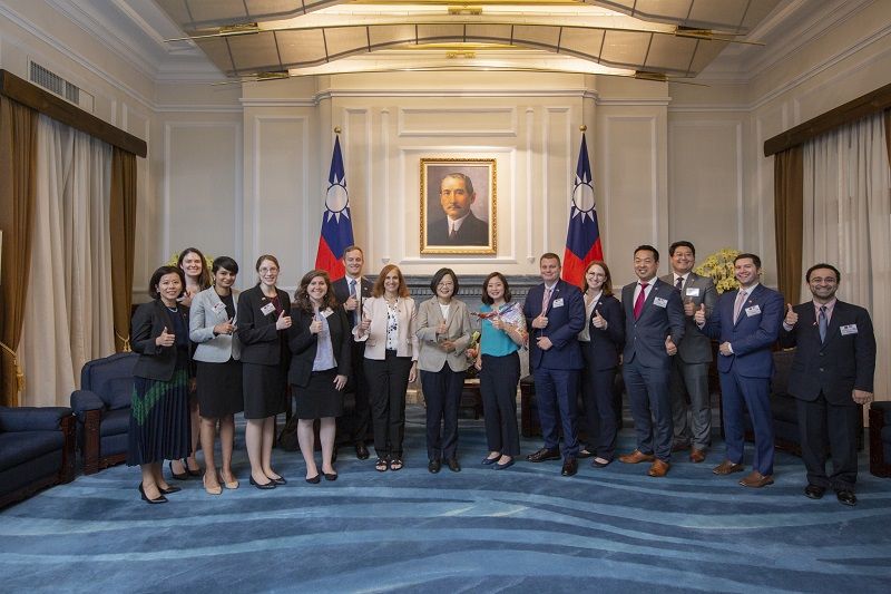 President Tsai vows to strengthen Taiwan-US cooperation President Tsai vows to strengthen Taiwan-US cooperation Photos - New Southbound Policy