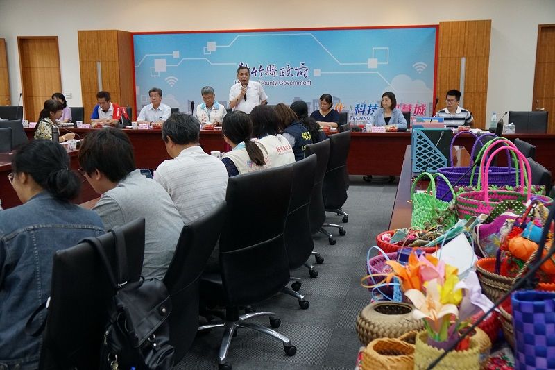 107年度新住民發展基金補助案件評核 中央地方攜手讓新住民得到完善的支持與照護 107年度新住民發展基金補助案件評核 中央地方攜手讓新住民得到完善的支持與照護圖片 - 新南向政策