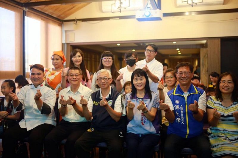 新住民親子烘焙樂一夏 移民署與嘉義市政府共同舉辦多元文化活動 新住民親子烘焙樂一夏 移民署與嘉義市政府共同舉辦多元文化活動圖片 - 新南向政策