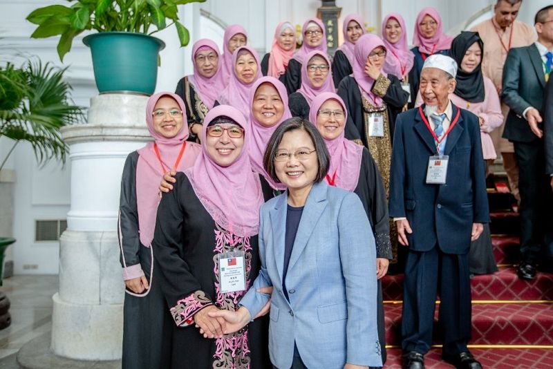 Tsai pledges to deepen ties with global Muslim community Tsai pledges to deepen ties with global Muslim community Photos - New Southbound Policy