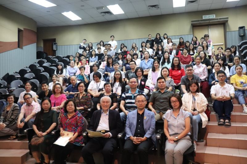 馬來亞大學臺灣文化光點計畫 「幻的後時代」文學體驗營 馬來亞大學臺灣文化光點計畫 「幻的後時代」文學體驗營圖片 - 新南向政策