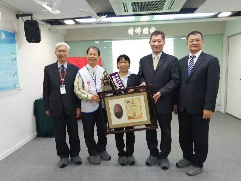 周大觀文教基金會來馬辦理「全球熱愛生命獎章」頒獎典禮及新書推介會 周大觀文教基金會來馬辦理「全球熱愛生命獎章」頒獎典禮及新書推介會圖片 - 新南向政策