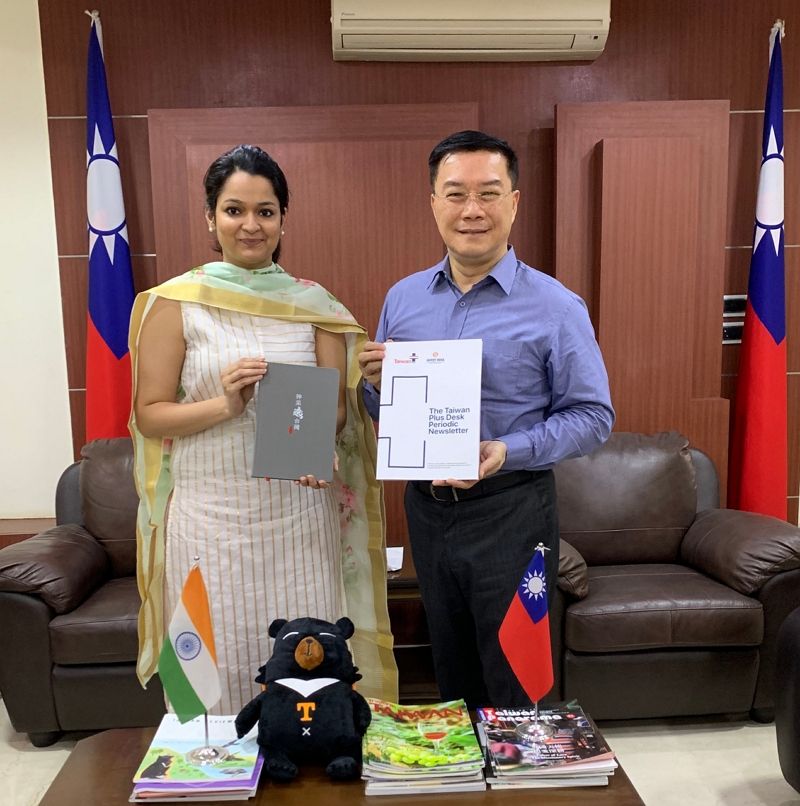 印度商工部工業暨國內貿易推廣司投資印度業務處助理副處長Sai Sudha Chandrasekaran女士拜會駐清奈辦事處李朝成處長 印度商工部工業暨國內貿易推廣司投資印度業務處助理副處長Sai Sudha Chandrasekaran女士拜會駐清奈辦事處李朝成處長圖片 - 新南向政策