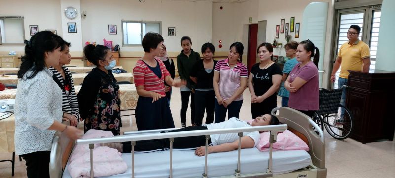 Improving Foreign Caregivers' Skills, New Taipei Initiates Home Guidance for Free Improving Foreign Caregivers' Skills, New Taipei Initiates Home Guidance for Free Photos - New Southbound Policy