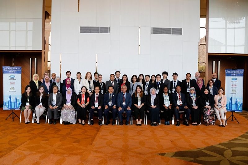 海關積極參與亞太經濟合作(APEC)會議,提升我國際能見度 海關積極參與亞太經濟合作(APEC)會議,提升我國際能見度圖片 - 新南向政策