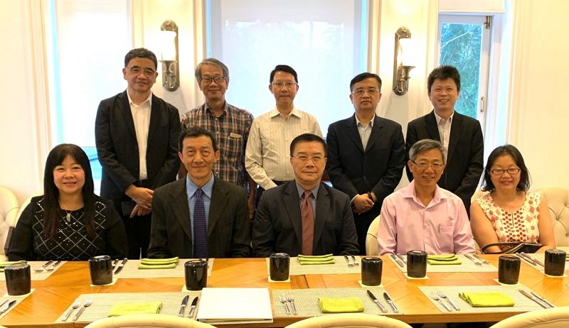 李朝成代表與緬甸臺商總會總會長等幹部晤談 李朝成代表與緬甸臺商總會總會長等幹部晤談圖片 - 新南向政策