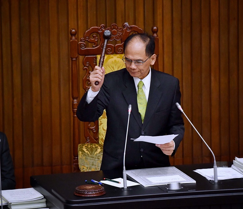 New Southbound Policy。Apabila seorang hakim sipil diketahui membocorkan detail kasus tanpa alasan yang jelas, ia akan dikenakan sanksi kurungan selama 1 tahun, atau denda maksimum NT$ 100.000. Hakim sipil yang diketahui terlibat atau menerima suap diancam dengan hukuman 7 tahun penjara dan denda maksimum NT$ 1 juta. (Foto oleh CNA)