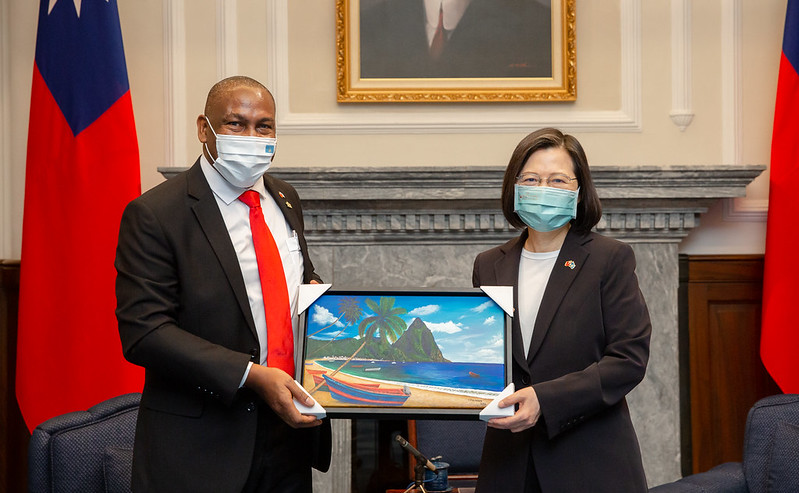 蔡総統、セントルシアの新任大使より信任状の奉呈受ける Taiwan Today