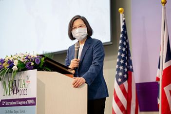 國際女醫師協會世界代表大會首度在臺舉行　總統：持續為全球健康及國際防疫做出貢獻 - 圖片