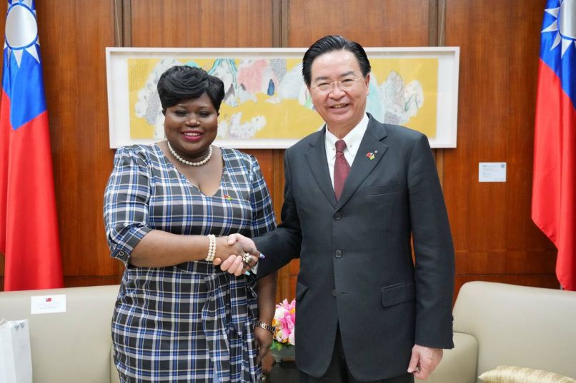 呉外交部長、セントビンセント・グレナディーンの外相と会談 Taiwan Today