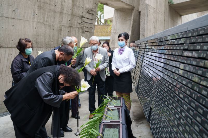 国家人権博物館、白色テロ時代の犠牲者を追悼する式典を開催 : Taiwan