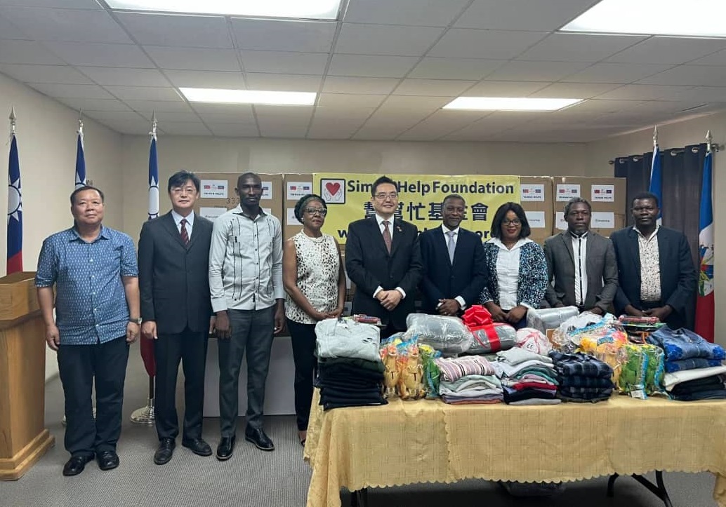 Haïti des fondations taïwanaises font don de matériel et de riz