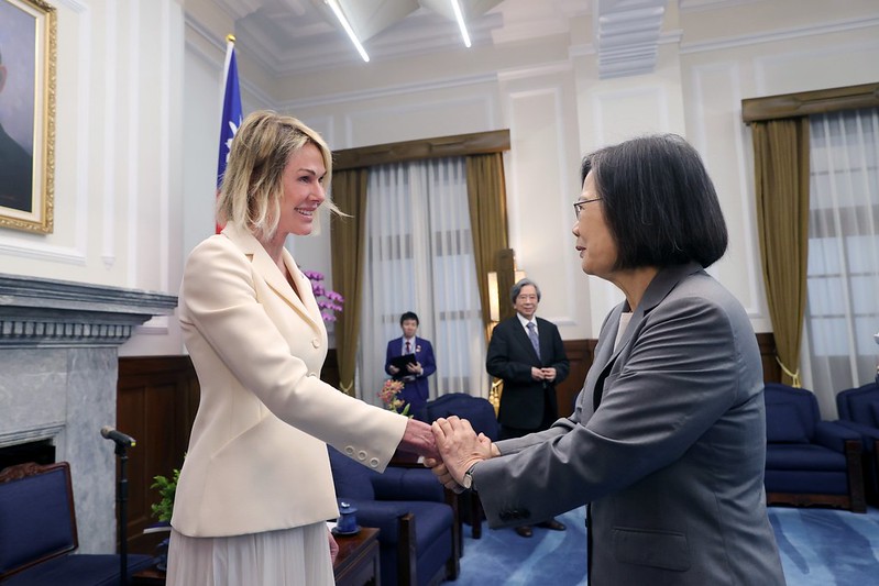 President Tsai receives prominent 2023 Yushan Forum participants ...