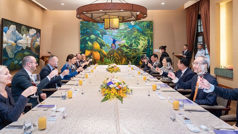 蔡総統がリトアニア国会議長ら一行を午餐会で歓待 Taiwan Today