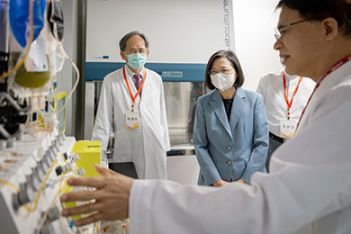 臺中榮總41週年院慶　總統盼共同努力建構更完善的醫療環境　創造更卓越的醫療成就 - 圖片