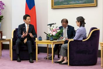 小林鷹之元経済安全保障担当相、「台湾を孤立させてはならない