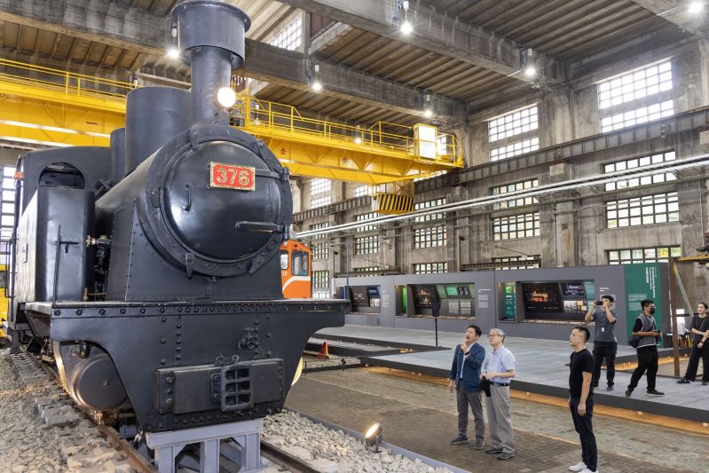 旧国鉄車両　ゴミ箱 旧国鉄車両 ゴミ箱 旧国鉄 ゴミ箱 アルミニュウム 旧国鉄 ゴミ箱