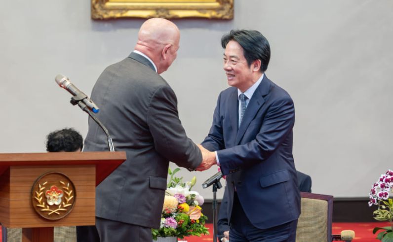 總統接見臺灣海洋國際論壇訪團　盼共同守護海域安全　促進海洋共榮與永續發展圖片 - 新南向政策