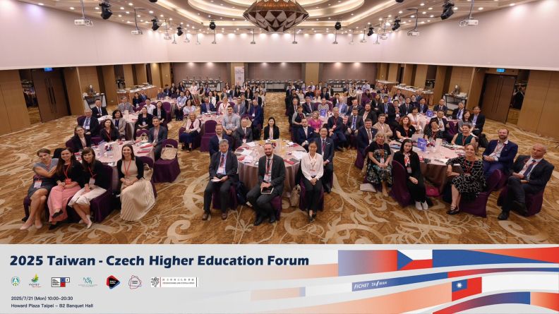 New Southbound Policy。Taiwan dan Ceko memiliki hubungan kerja sama pendidikan tinggi yang sangat erat. Hingga tahun ajaran 2025, terdapat 255 perjanjian kerja sama akademik yang masih aktif antara institusi pendidikan tinggi Taiwan dan Ceko, dengan perjanjian pertama dimulai sejak tahun 1991.
