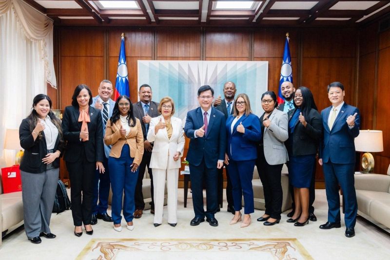 New Southbound Policy。Amalia Mai menegaskan bahwa hubungan erat antara Belize dan Taiwan didasari oleh nilai-nilai yang dijunjung bersama dalam demokrasi dan hak asasi manusia. 