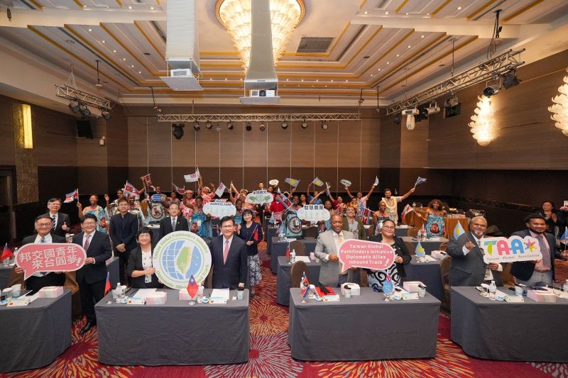 New Southbound Policy。Program ini tidak hanya memfasilitasi pertukaran pengetahuan profesional, tetapi juga menyuntikkan semangat generasi baru dalam mempererat hubungan Taiwan dengan negara-negara sahabat diplomatik.