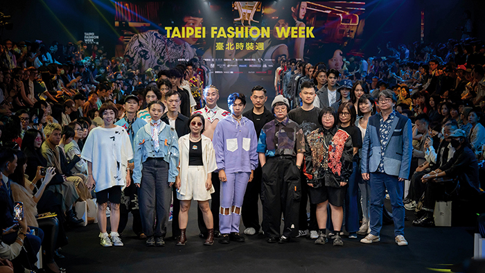 Designers from across Taiwan participate in the opening show of TPEFW SS25’s themed exhibition. (Courtesy of MOC)