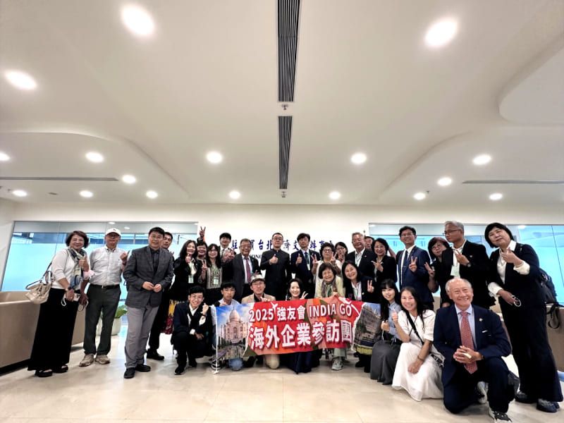 Taiwan’s “International Friends of Chiang Society” Delegation Visits MumbaiPhotos - New Southbound Policy