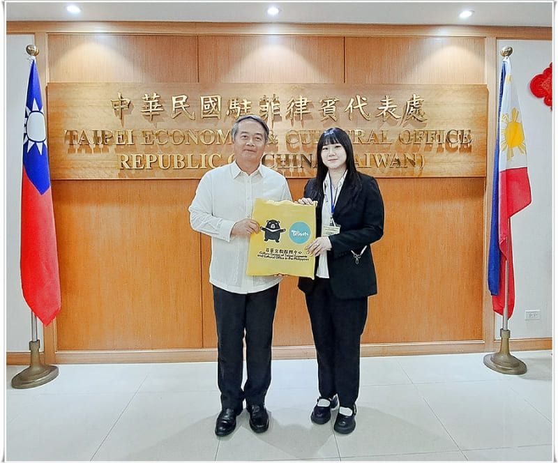 周民淦大使與「搭僑計畫」臺灣青年交流 分享外交工作魅力與挑戰圖片 - 新南向政策