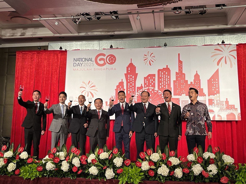Vice Foreign Minister Ger attends 60th Singapore National Day reception