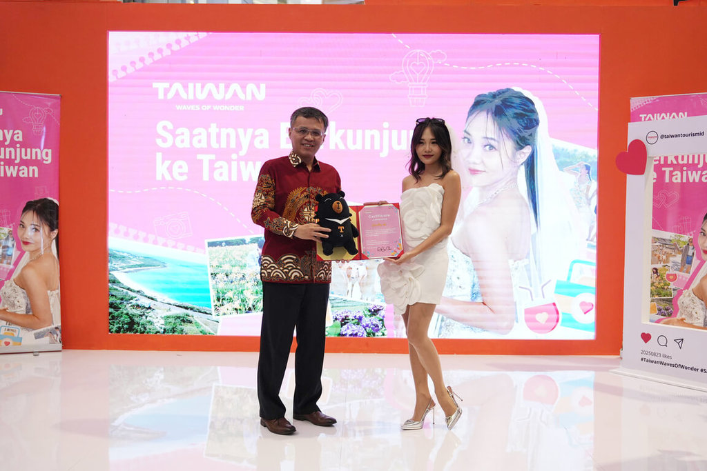 New Southbound Policy。Stefanny menjelaskan bahwa Taiwan telah lama menjadi destinasi idaman bagi pasangan mancanegara, baik untuk foto pranikah maupun bulan madu.