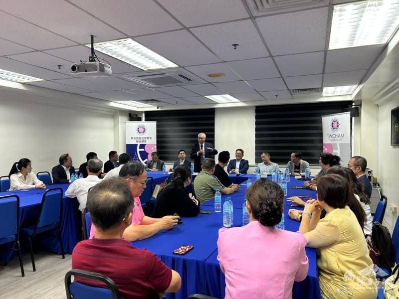 走訪馬來西亞臺商總會 張良民勉團結共榮圖片 - 新南向政策