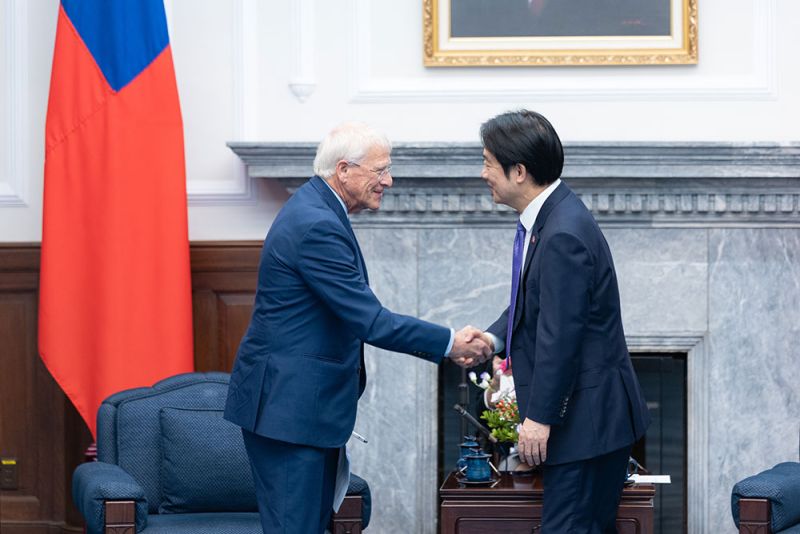 President Lai meets delegation led by US Senate Armed Services Committee Chairman Roger WickerPhotos - New Southbound Policy