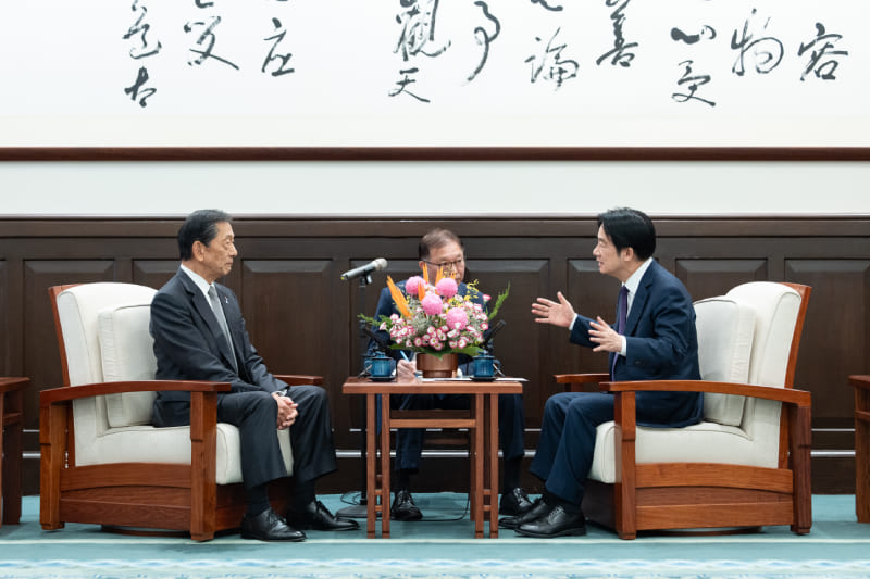President Lai meets Japan-Taiwan Exchange Association Chairman Sumi Shuzo