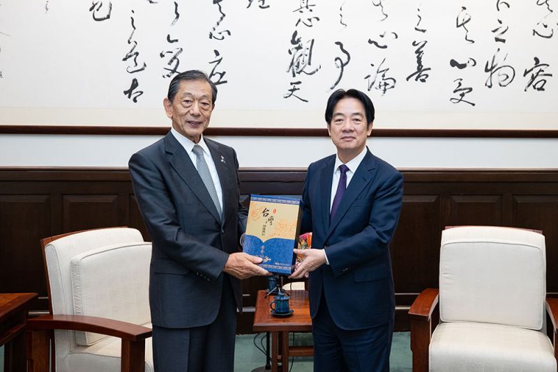 President Lai meets Japan-Taiwan Exchange Association Chairman Sumi ShuzoPhotos - New Southbound Policy