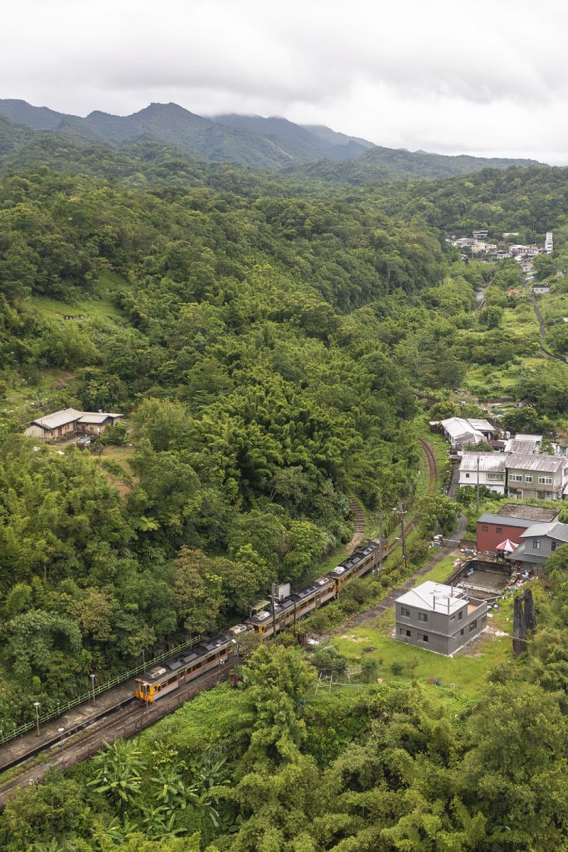 Lost Landscapes of the Pingxi Line: Old Trails, Potholes, and Sky LanternsPhotos - New Southbound Policy