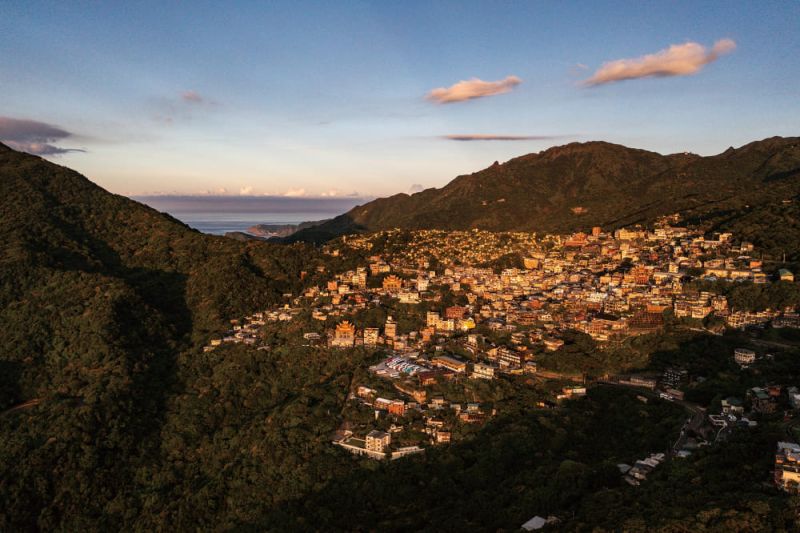 A Mountain Town Reborn: The Golden Romance of JiufenPhotos - New Southbound Policy