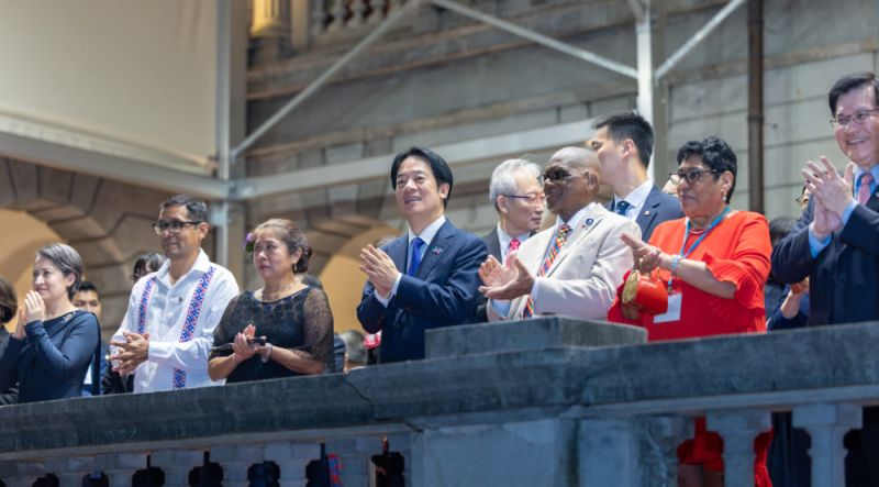 114年國慶酒會　總統偕同副總統與訪賓共同慶賀雙十國慶圖片 - 新南向政策