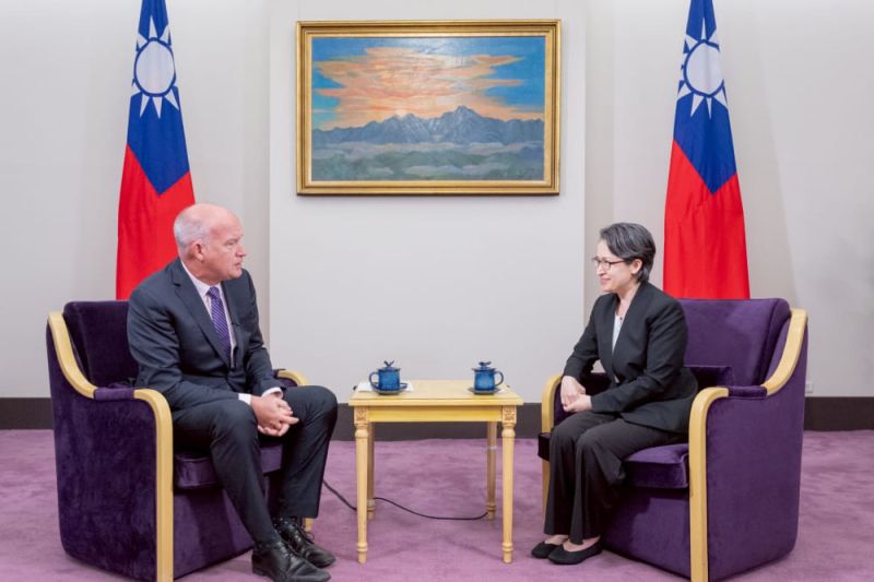 VP Hsiao gives interview to Canadian Broadcasting Corp. VP Hsiao gives interview to Canadian Broadcasting Corp.Photos - New Southbound Policy