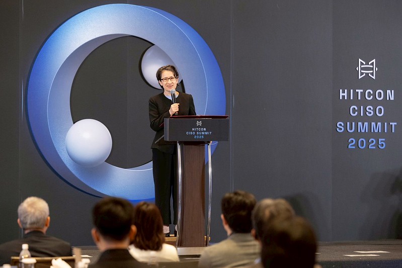 New Southbound Policy。​​​​​​​Melalui dialog dan pertukaran di forum ini, pemerintah dan industri, baik di tingkat domestik maupun internasional, dapat memperkuat kerja sama untuk membangun sistem pertahanan siber yang lebih menyeluruh. Melindungi keamanan informasi berarti melindungi stabilitas ekonomi dan perkembangan sosial Taiwan.
