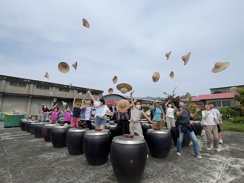 茄萣戶政舉辦「走讀族群文化」課程　帶領新住民探索台灣多元文化之美圖片 - 新南向政策