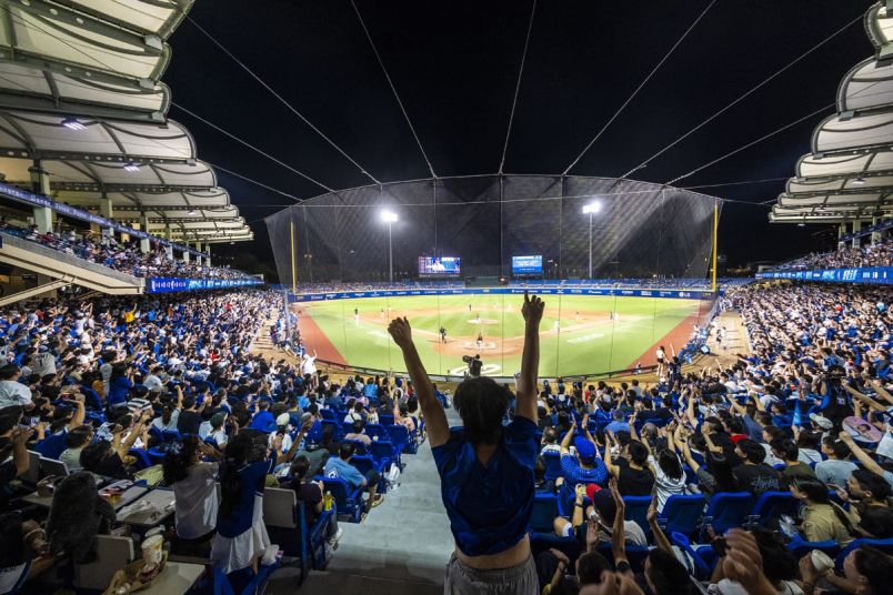 Let’s Gooooo! Taiwanese-Style Sports CheeringPhotos - New Southbound Policy