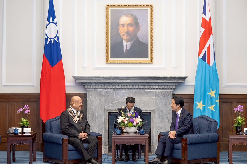ツバルのテオ首相が台湾を公式訪問、台湾と3つの協定結ぶ : Taiwan Today