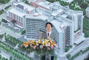 總統出席臺大醫院虎尾醫療及綜合大樓祈福動土　強調持續推動完善照顧促進國人健康 - 圖片