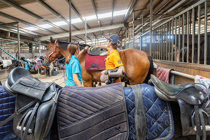 The NTMP rides horses stabled and cared for at Hannover Equestrian Club in Taipei City. (Photo By Chen Mei-ling)